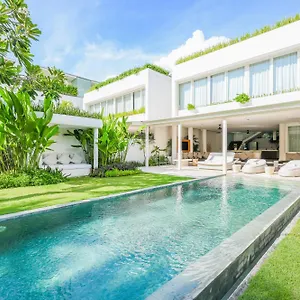 eden-the-residence-at-the-sea.hotelsseminyak.net/